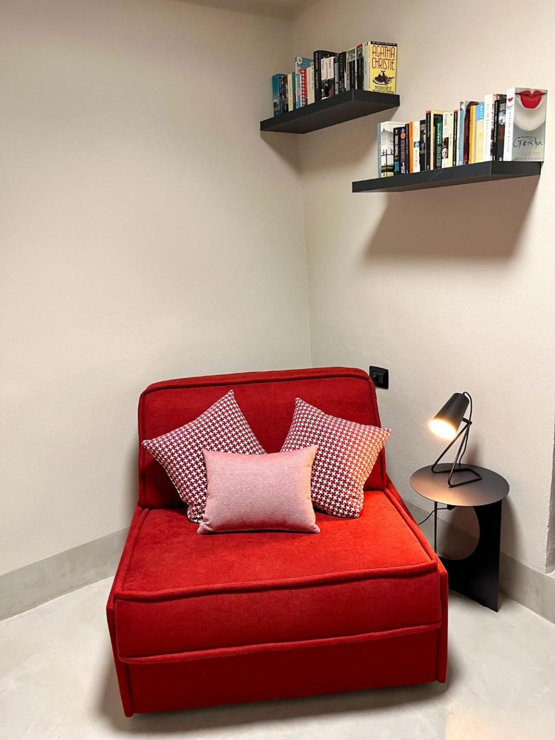 Elegante Trilocale Zona Acquario-ianuamaris Appartement *
